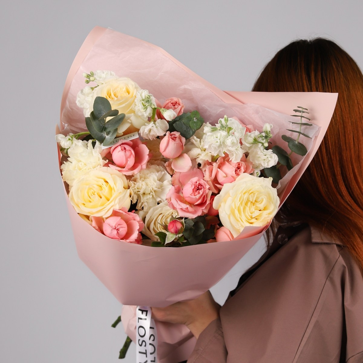 Сборный букет с джульеттой и розой